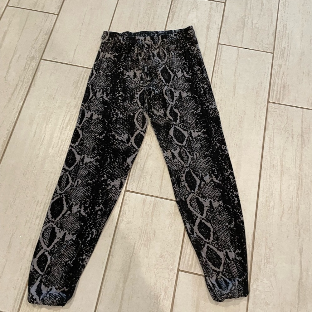 LNA lightweight sweatpants medium 1straight out of my own closet worn once